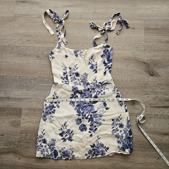 Reformation Annabell Mini Crepe Dress in Jaspar Size 4 - Picture 6 of 10